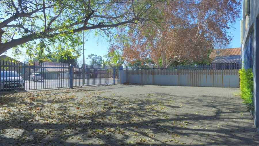 To Let commercial Property for Rent in Bodorp North West